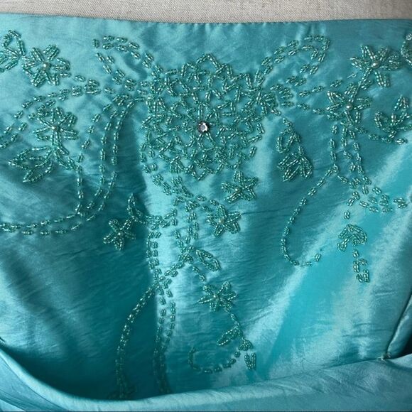 ONYX Nite Sleeveless Solid Blue Wrap Long Prom Dress with beading size 14W - Picture 6 of 15